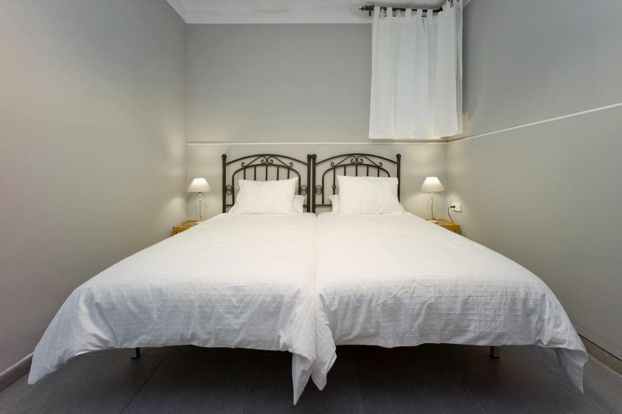Apartamento Con Terraza, Balcon De Barcelona Esplugues de Llobregat Bagian luar foto