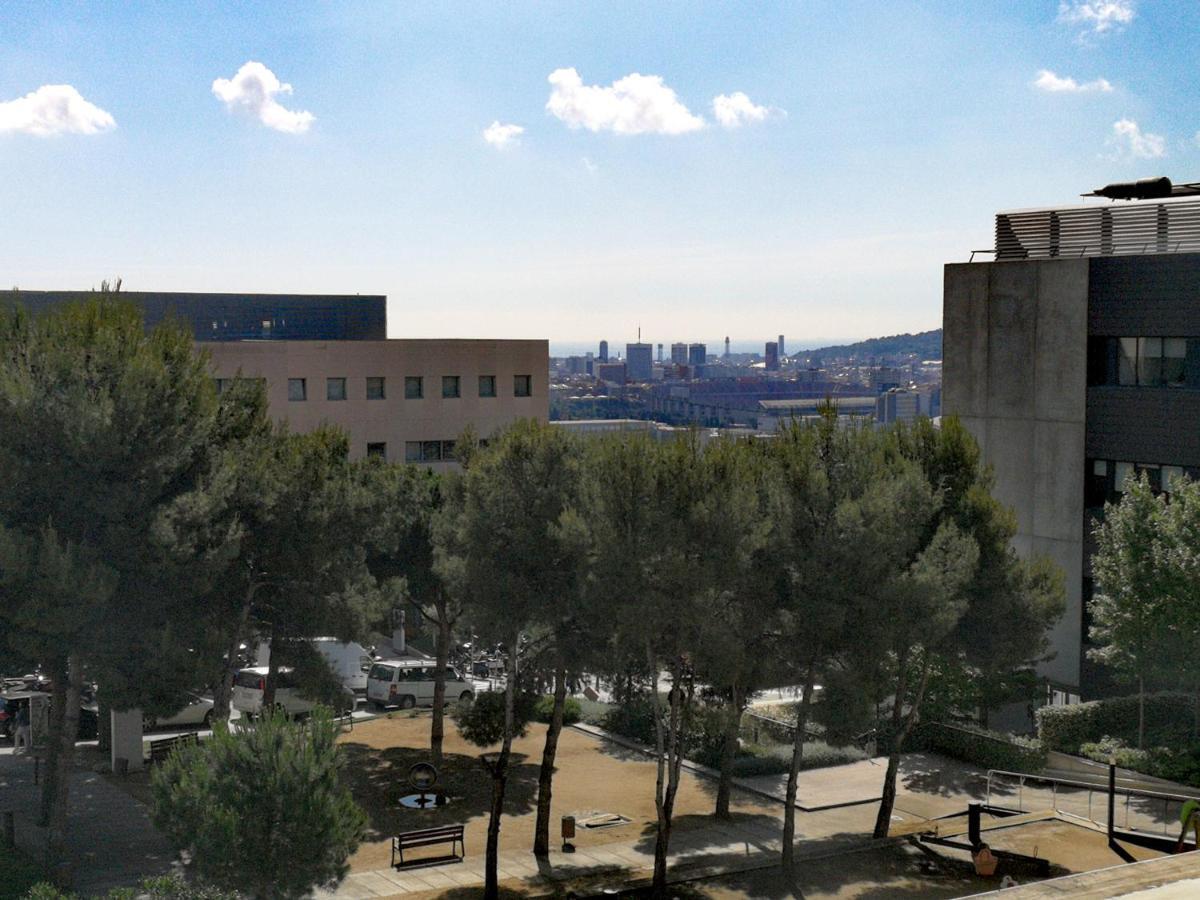 Apartamento Con Terraza, Balcon De Barcelona Esplugues de Llobregat Bagian luar foto
