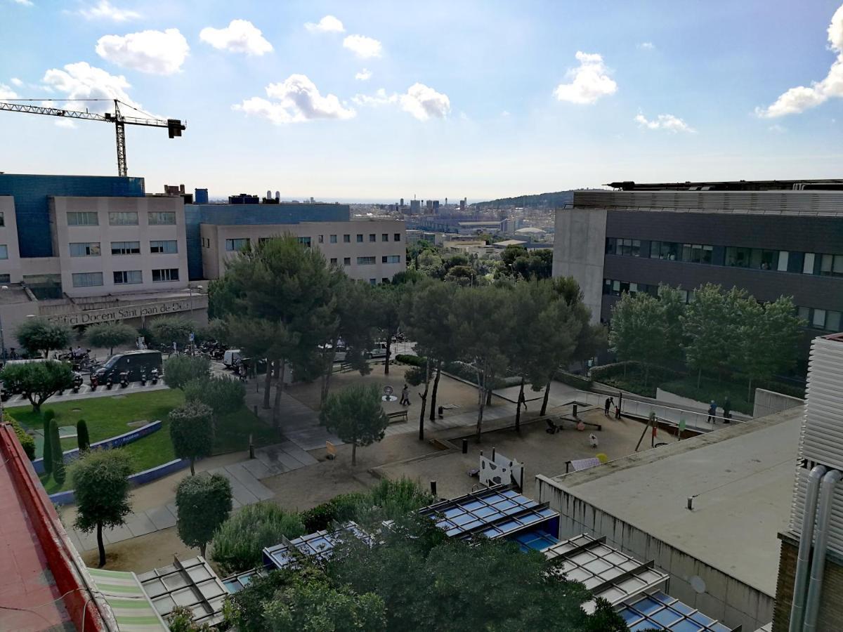 Apartamento Con Terraza, Balcon De Barcelona Esplugues de Llobregat Bagian luar foto